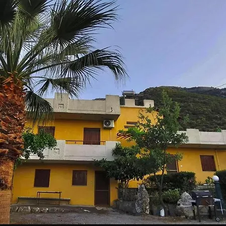 Kardi Villa Vlikhadha